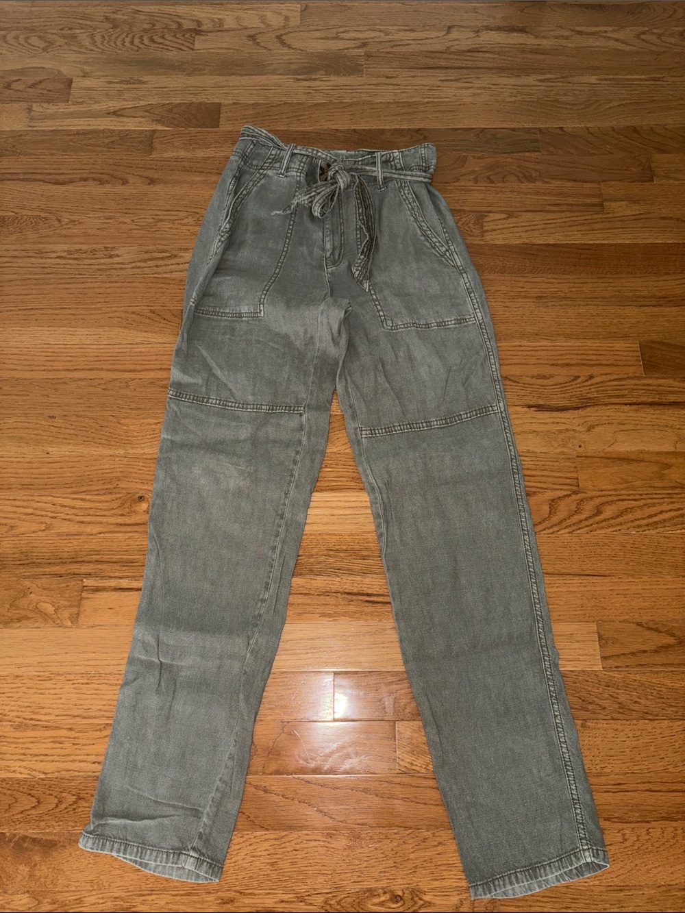 American Eagle Outfitters Olive Green Straight Leg Pants